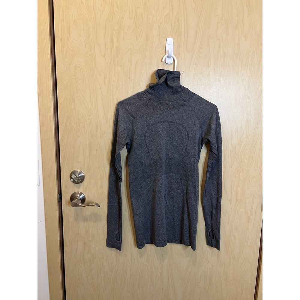 Lululemon swiftly tech long sleeve